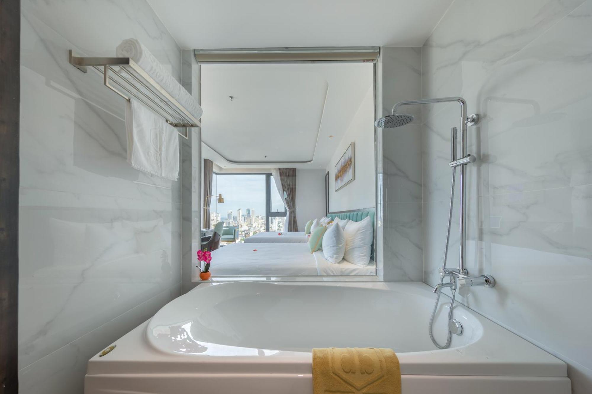 Cordial Beach Hotel Da Nang Eksteriør billede