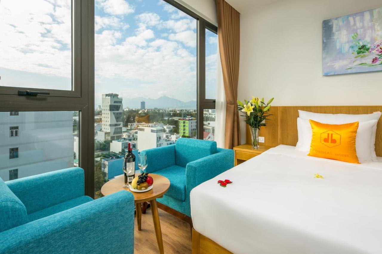 Cordial Beach Hotel Da Nang Eksteriør billede